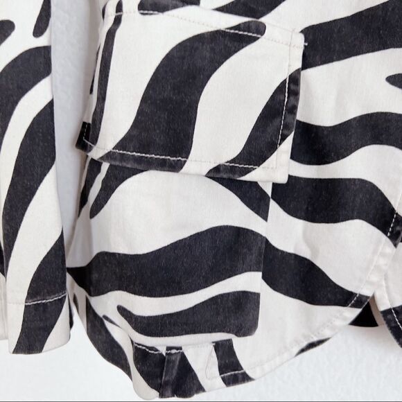 Nili Lotan Addison Zebra Print Blazer White Black Size US4 - Picture 10 of 13